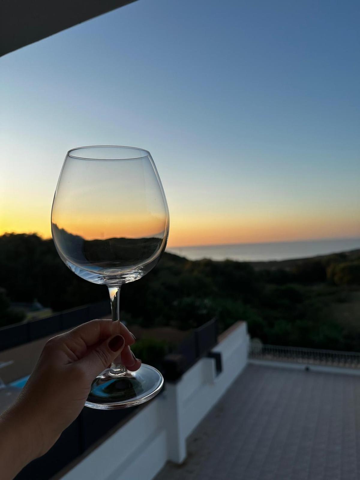 فيلا Costa Rossa View Sunset Cascabraga المظهر الخارجي الصورة